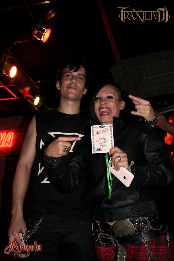 Álvaro Traxilium y Karina