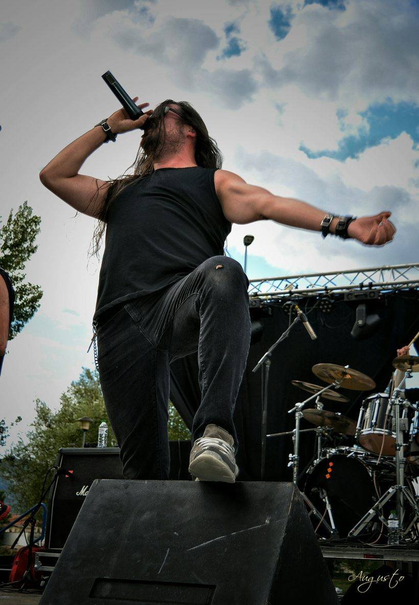 14408157_138944729895646_1923741899_o