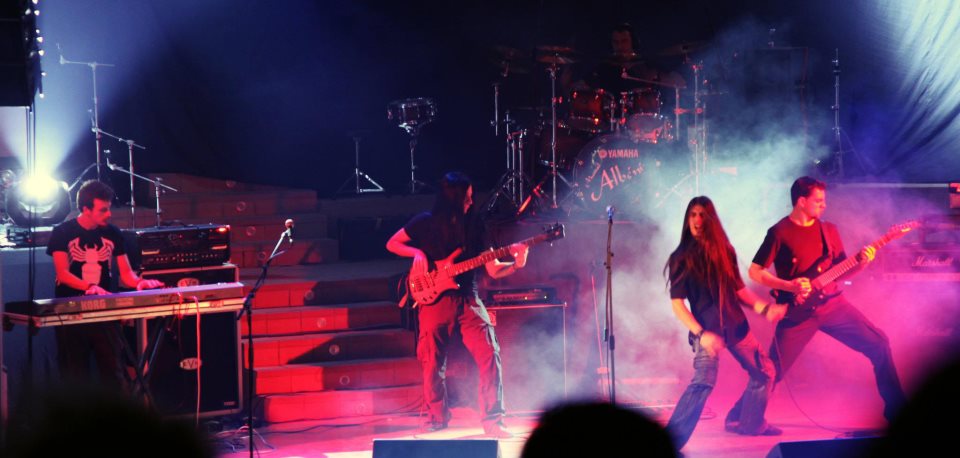 551055_10150918496034145_125436064_n